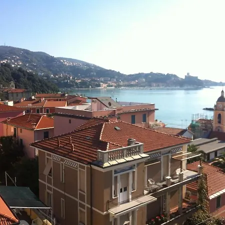 50 M From The Beach, Lerici-5 Terre, Gulf View Apartmán