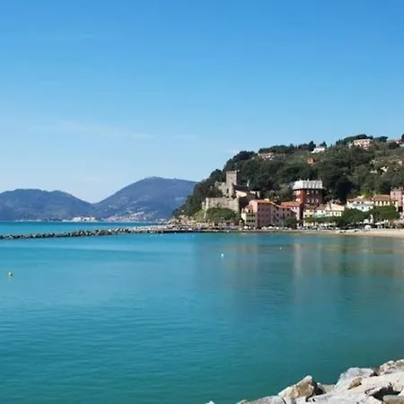 50 M From The Beach, Lerici-5 Terre, Gulf View *