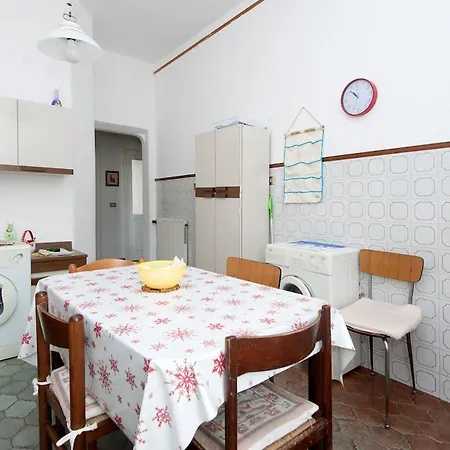 Apartamento 50 M From The Beach, Lerici-5 Terre, Gulf View *