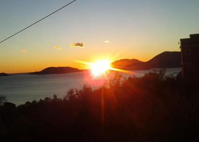 50 M From The Beach, Lerici-5 Terre, Gulf View Lerici